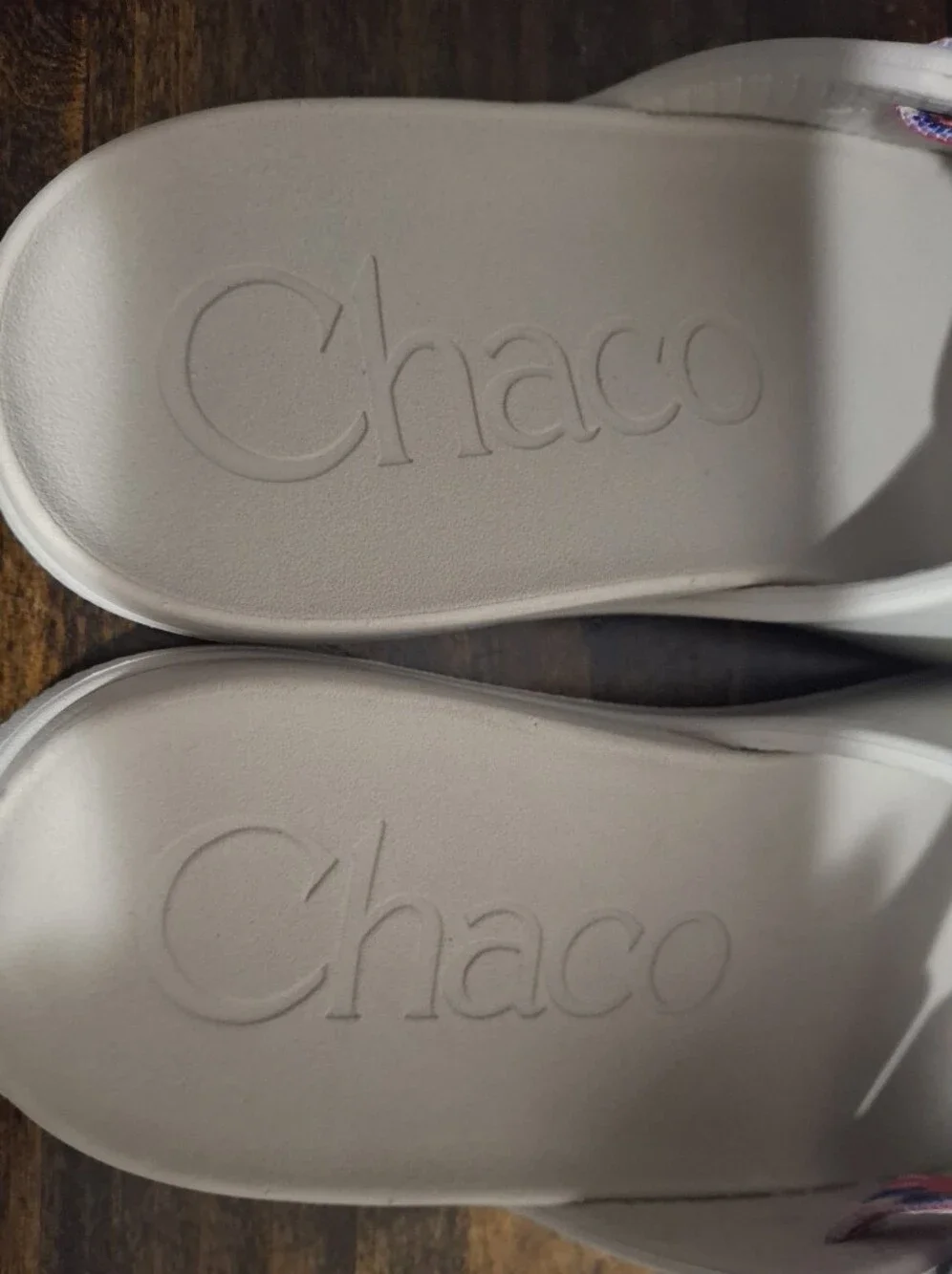 Chaco Beige Slide Sandals with Multicolor Tie-Dye Straps Size 6.